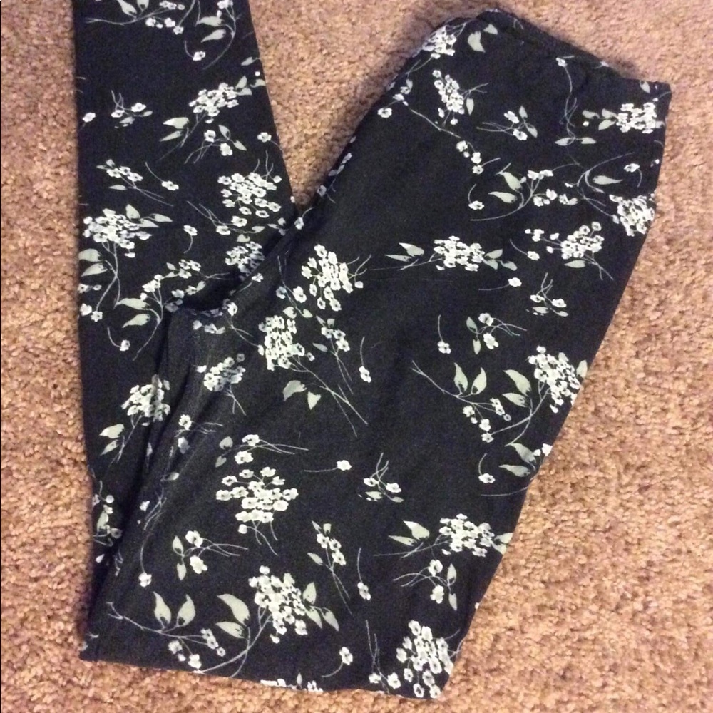 One Size LEGGINGS